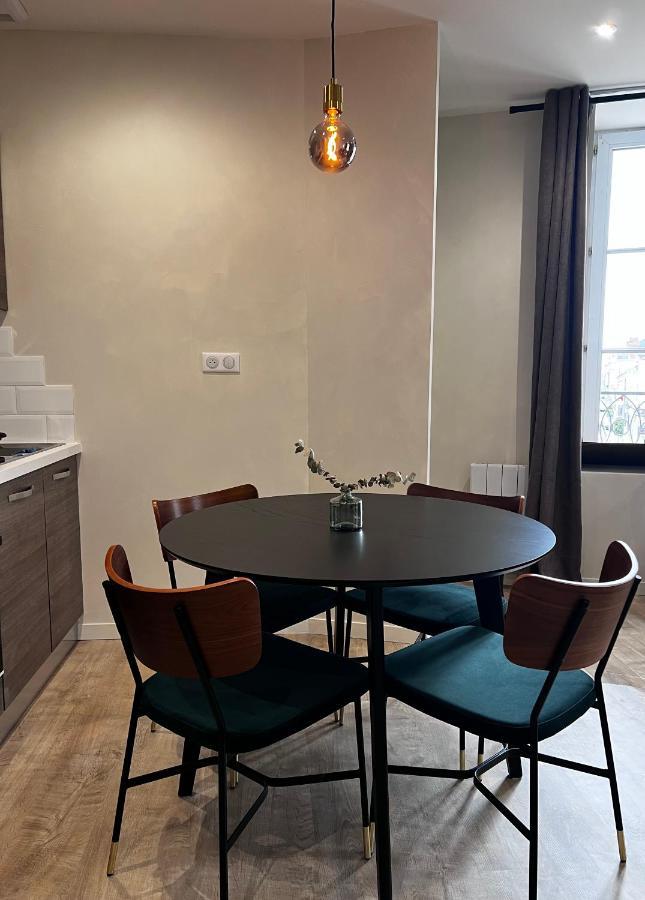 Myaka Appartement Wood Cholet Exterior photo